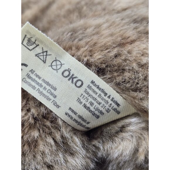 World Wildlife Fund WWF Plush Wildcat  Realistic Looking Stuffed Animal Toy - Picture 7 of 13